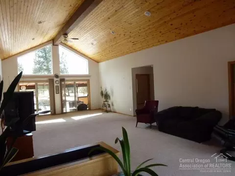 64825 Mcgrath Rd, Bend, OR 97701 photo 25