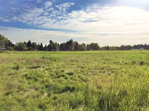 21496 Hyde Ln, Bend, OR 97701 photo 2