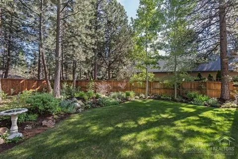 2738 NW Windham Loop, Bend, OR 97703 photo 15