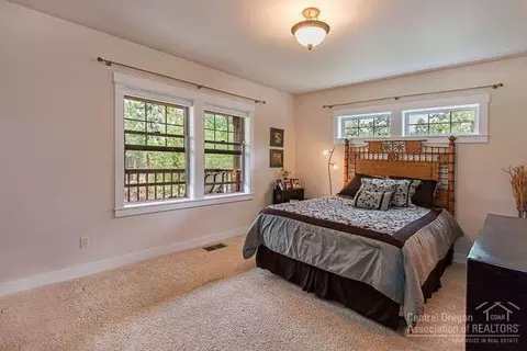 2738 NW Windham Loop, Bend, OR 97703 photo 8