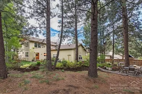 2738 NW Windham Loop, Bend, OR 97703 photo 18