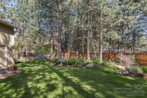 2738 NW Windham Loop, Bend, OR 97703 photo 22