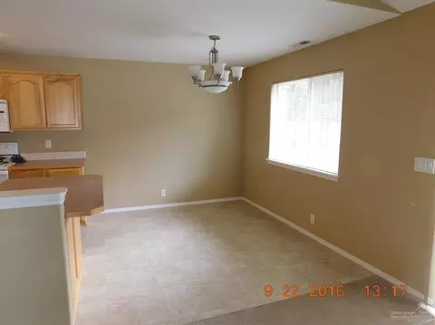 51411 Mac Ct, La Pine, OR 97739 photo 8