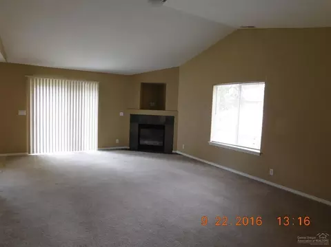 51411 Mac Ct, La Pine, OR 97739 photo 6