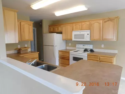 51411 Mac Ct, La Pine, OR 97739 photo 12
