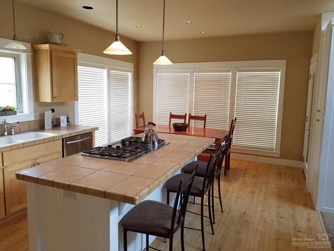 19689 Winter Wren Loop, Bend, OR 97702 photo 9