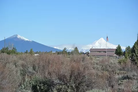 17716 Plainview Rd, Bend, OR 97703 photo 6