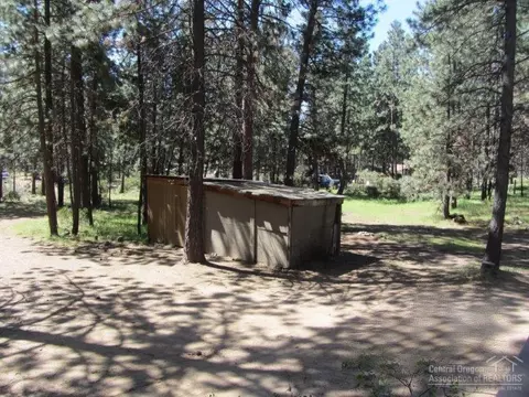 60000 Cinder Butte Rd, Bend, OR 97702 photo 13