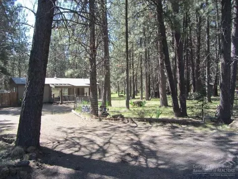 60000 Cinder Butte Rd, Bend, OR 97702 photo 1