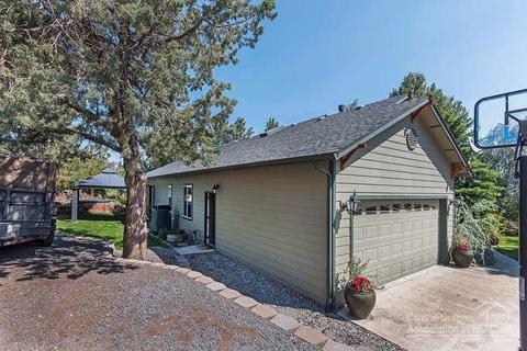 65417 73rd St, Bend, OR 97703 photo 2