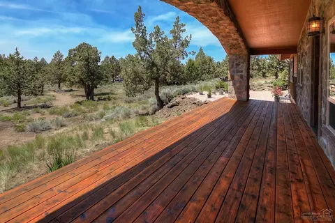 64696 Mcgrath Rd, Bend, OR 97701 photo 5