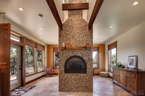 64696 Mcgrath Rd, Bend, OR 97701 photo 14
