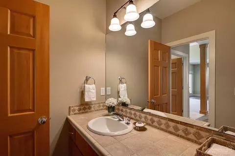 61830 Fall Creek Loop, Bend, OR 97702 photo 16