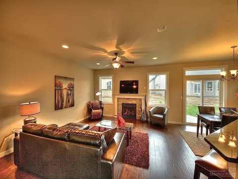 21371 NEagle Crossing Ave, Bend, OR 97701 photo 6