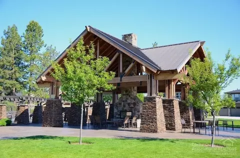 19670 Harvard Pl, Bend, OR 97702 photo 9