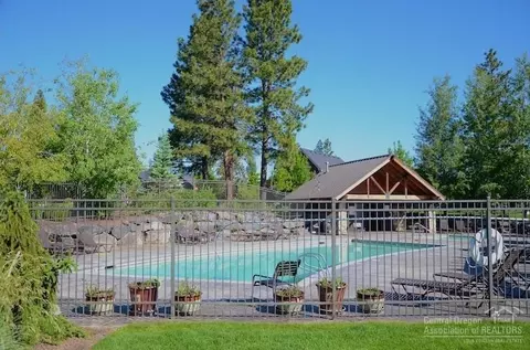 19670 Harvard Pl, Bend, OR 97702 photo 7
