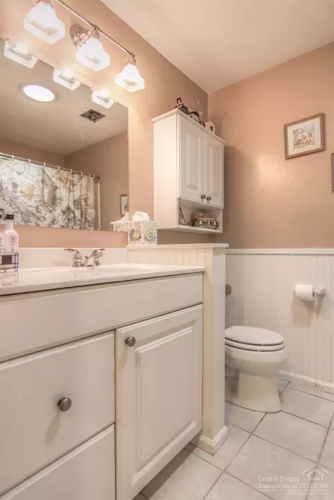 61106 Rustic Ln, Bend, OR 97702 photo 20