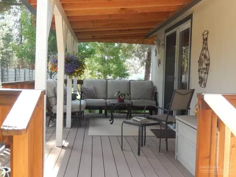 398 N Wheeler Loop, Sisters, OR 97759 photo 13