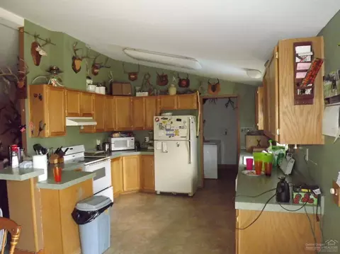 15550 Liberty Rd, La Pine, OR 97739 photo 13