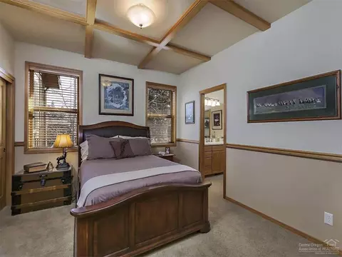 19196 Green Lakes Loop, Bend, OR 97702 photo 10