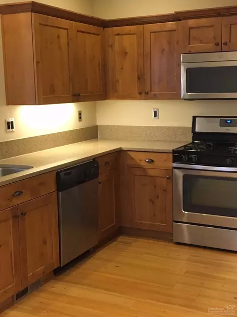 20741 Comet Ln, Bend, OR 97701 photo 5