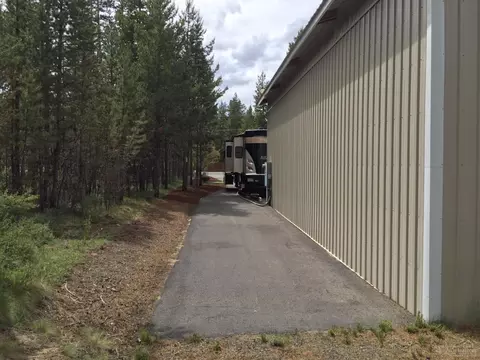 55914 Black Duck Rd, Bend, OR 97707 photo 3