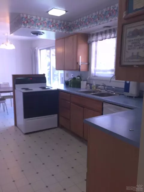 1683 NE Shepard Rd, Bend, OR 97701 photo 8