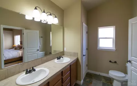 60882 Garrison Dr, Bend, OR 97702 photo 18
