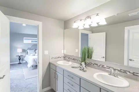 63044 NE Amherst Pl, Bend, OR 97701 photo 18