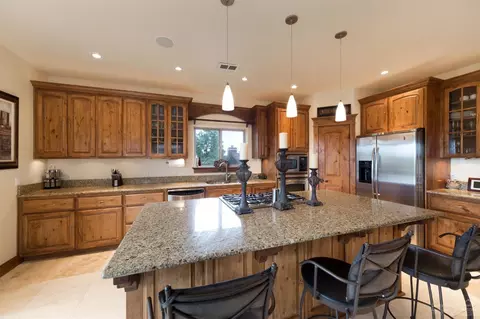 2916 NW Celilo Ln, Bend, OR 97703 photo 3