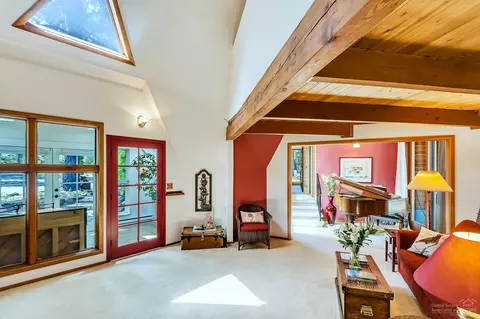 16356 Skyline Dr, Bend, OR 97703 photo 4