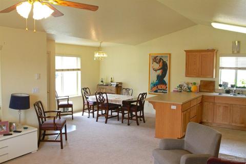 780 E Cascade Ave, Sisters, OR 97759 photo 7