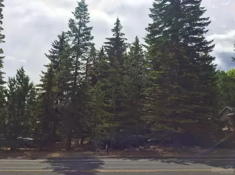 2500 NE 8th St, Bend, OR 97701 photo 2