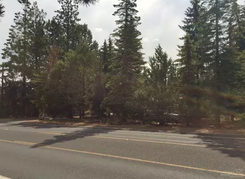 2500 NE 8th St, Bend, OR 97701 photo 5
