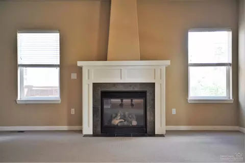 21292 Beall Dr, Bend, OR 97701 photo 8
