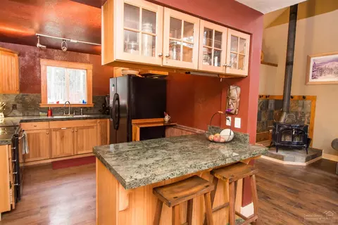 17176 Elsinore Rd, Bend, OR 97707 photo 7
