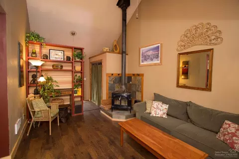 17176 Elsinore Rd, Bend, OR 97707 photo 5