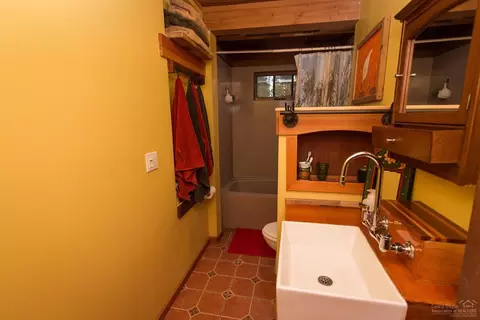 17176 Elsinore Rd, Bend, OR 97707 photo 13