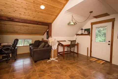 17176 Elsinore Rd, Bend, OR 97707 photo 10