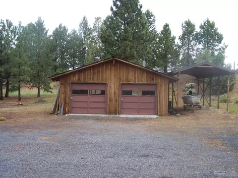 65004 Hopper Rd, Bend, OR 97703 photo 5