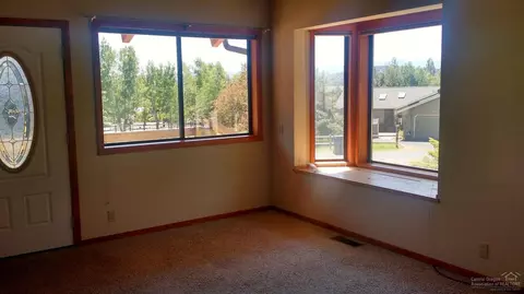 65004 Hopper Rd, Bend, OR 97703 photo 9