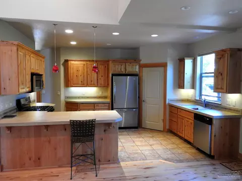 2328 NW High Lakes Loop, Bend, OR 97701 photo 10