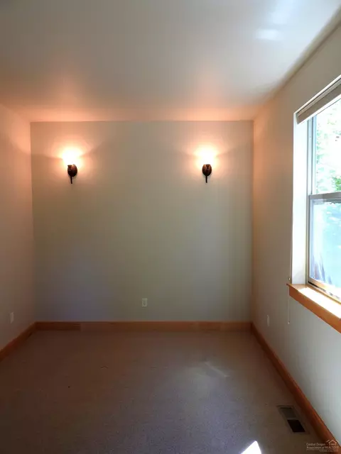 2328 NW High Lakes Loop, Bend, OR 97701 photo 5