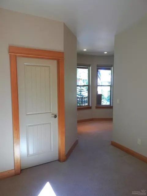 2328 NW High Lakes Loop, Bend, OR 97701 photo 6