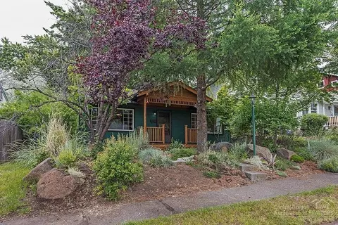 1665 NW 4th St, Bend, OR 97703 photo 1