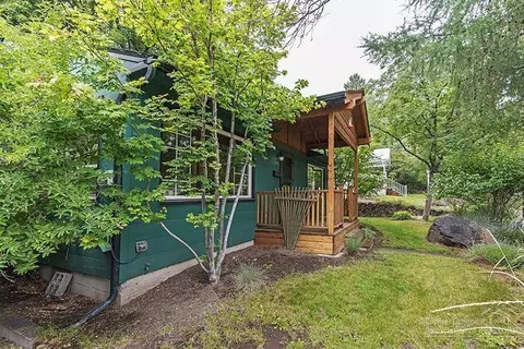 1665 NW 4th St, Bend, OR 97703 photo 11