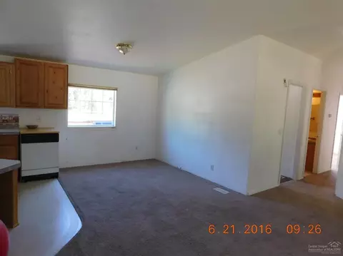 15520 Emerald Dr, La Pine, OR 97739 photo 14