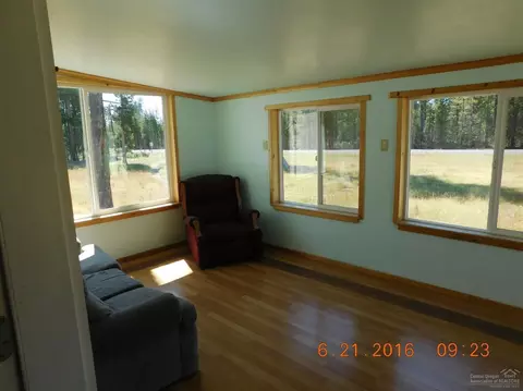 15520 Emerald Dr, La Pine, OR 97739 photo 17