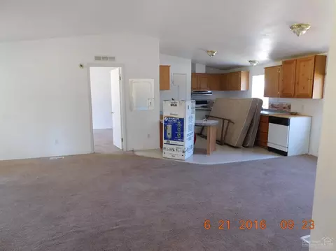 15520 Emerald Dr, La Pine, OR 97739 photo 15
