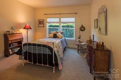 20287 Mariner Dr, Bend, OR 97701 photo 15